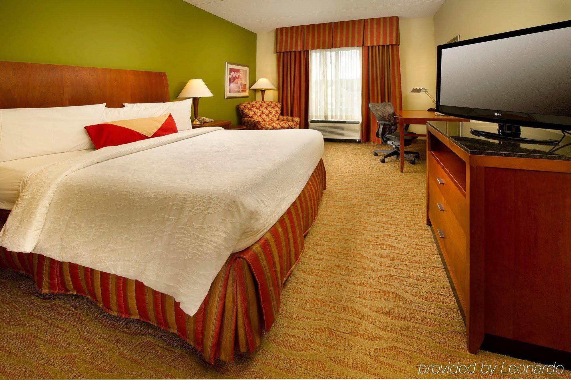 Hilton Garden Inn Atlanta Nw/Kennesaw-Town Center Oda fotoğraf